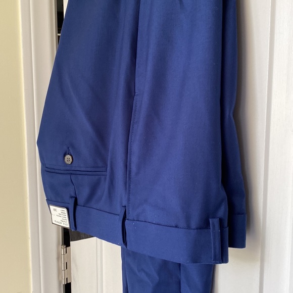 NOWT 3 pieces 48Long with NWT 36W pants, NWT XL vest slim fit blue suit - Picture 2 of 10